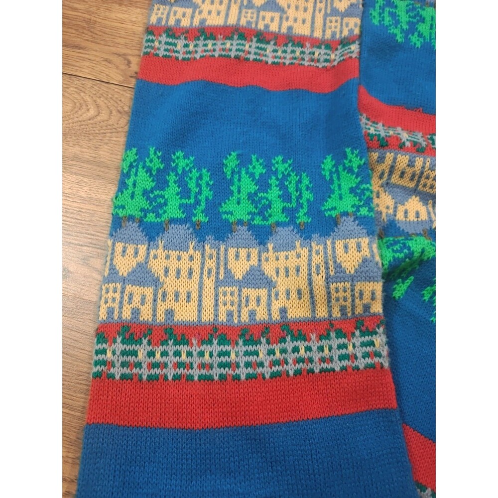 VTG 70s Hot Sox Co. Christmas Town Knit Scarf Tassels Multicolor Holidays 55x8 - Picture 2 of 5